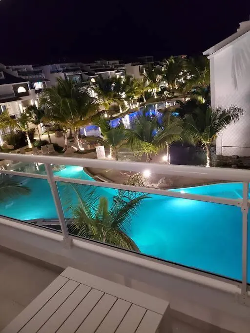 New Luxury Penthouse With Jacuzzi, Bbq And 4 Free Private Beach Passes! 2025 Traveller Award Property! La Laguna