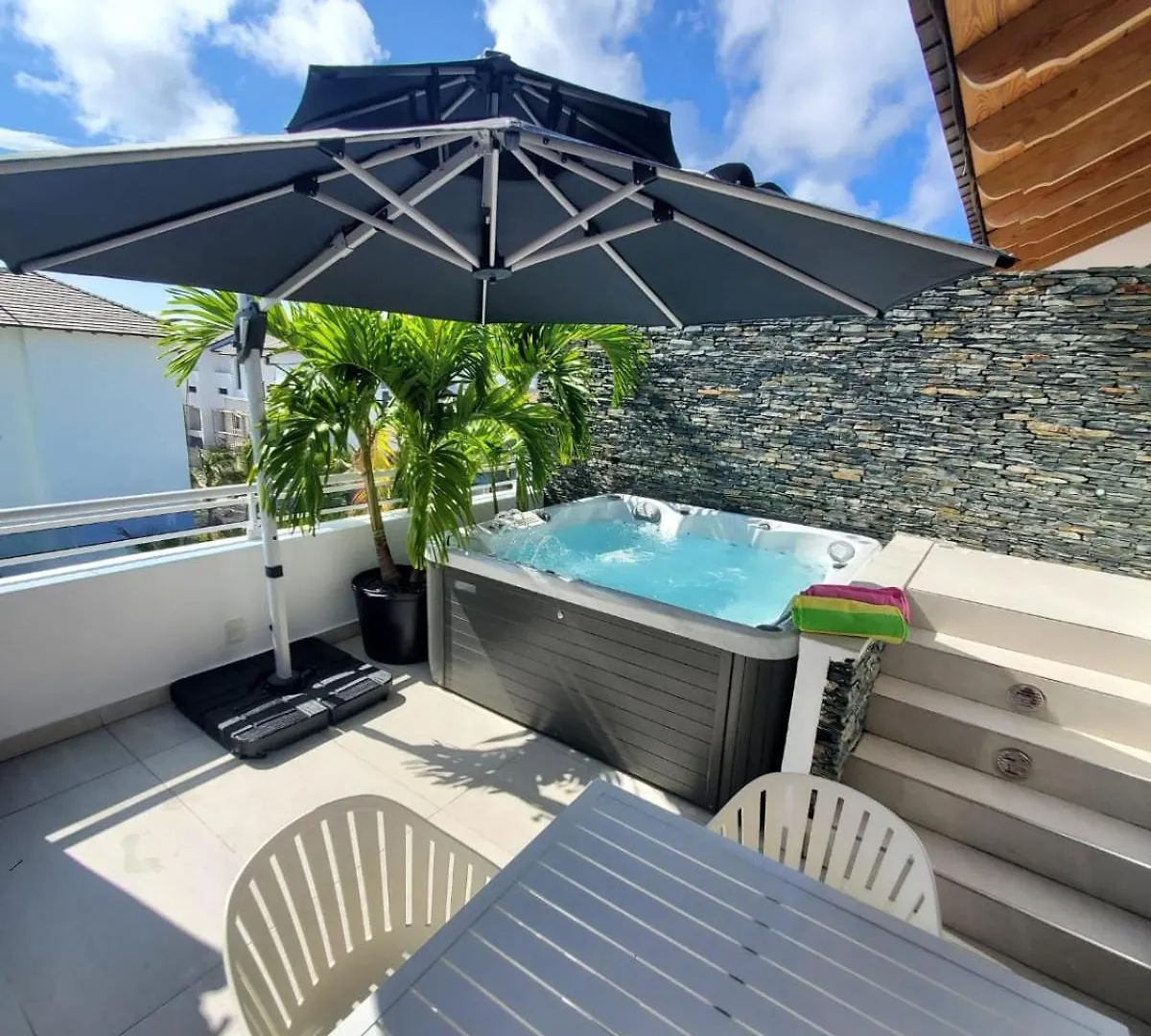 Διαμέρισμα New Luxury Penthouse With Jacuzzi, Bbq And 4 Free Private Beach Passes! 2025 Traveller Award Property! La Laguna